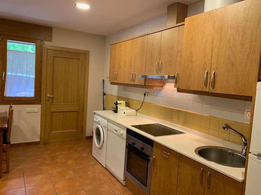 Apartamento Pineta บีเอลซา ภายนอก รูปภาพ